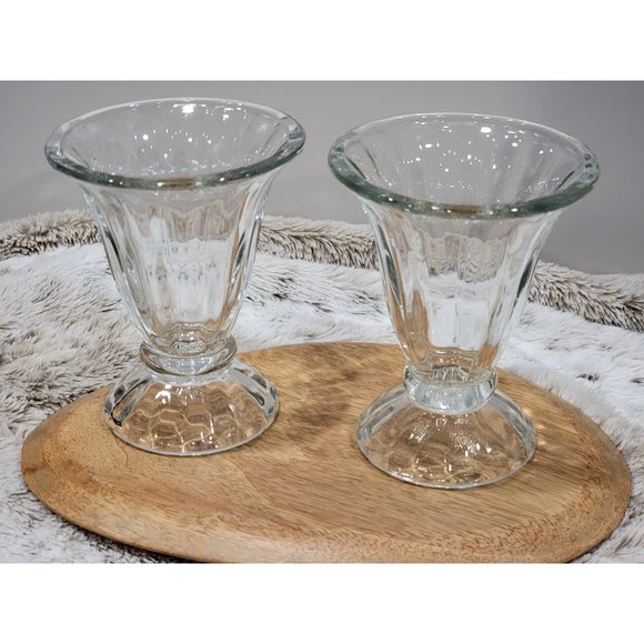 Vintage Clear Tulip Shaped Sundae Dish, Set of 2 - Picture 8 of 8